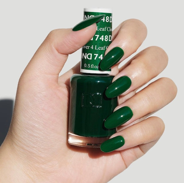 DND748 - 4 Leaf Clover - DND Matching Gel & Nail Polish