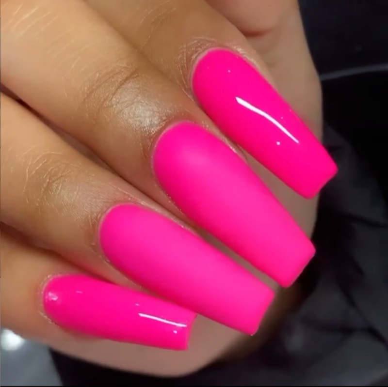DND640 - Barbie Pink - DND Matching Gel & Nail Polish