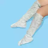 Voesh - Cooling Therapy Knee High Socks - Intensive Cooling Leg Mask - VFC501MNT