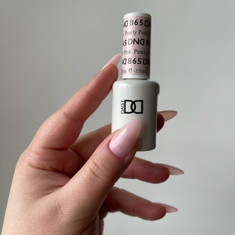 DND865 - Pearly Pink - DND Matching Gel & Nail Polish