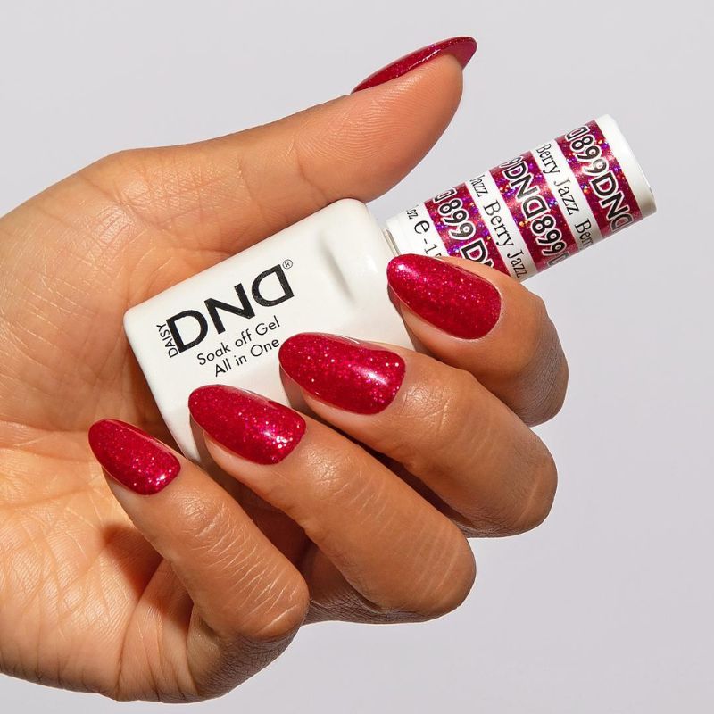 DND899 - Berry Jazz - DND Matching Gel & Nail Polish