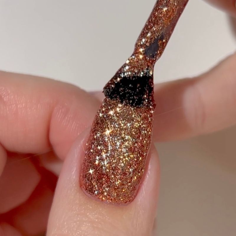 DND928 - Bronzed Era - DND Matching Gel & Nail Polish