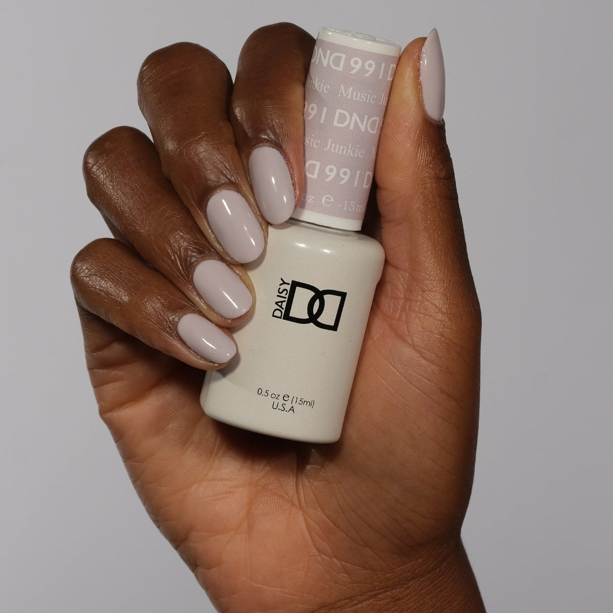 DND991 - Music Junkie - DND Matching Gel & Nail Polish