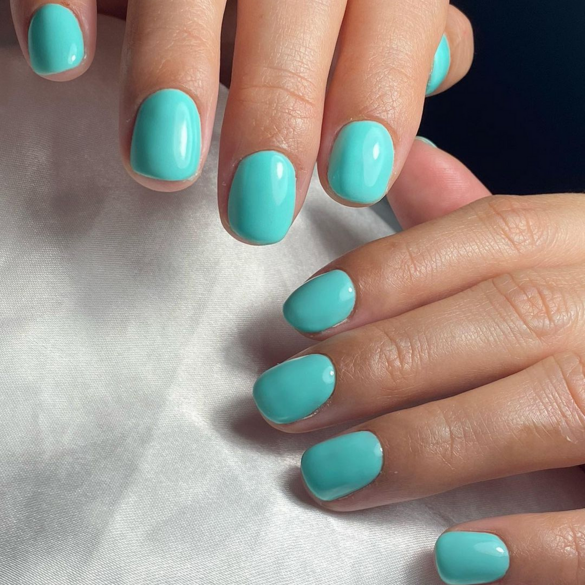 DC033 - Nile Green - GEL POLISH & MATCHING LACQUER