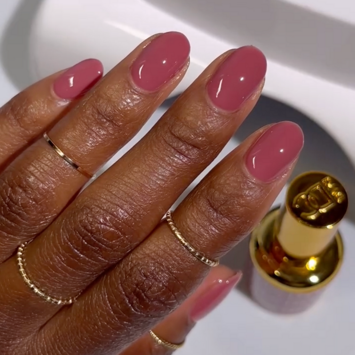 DC042 - Red Cherry - GEL POLISH & MATCHING LACQUER