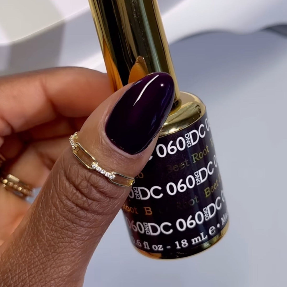 DC060 - Beet Root - GEL POLISH & MATCHING LACQUER