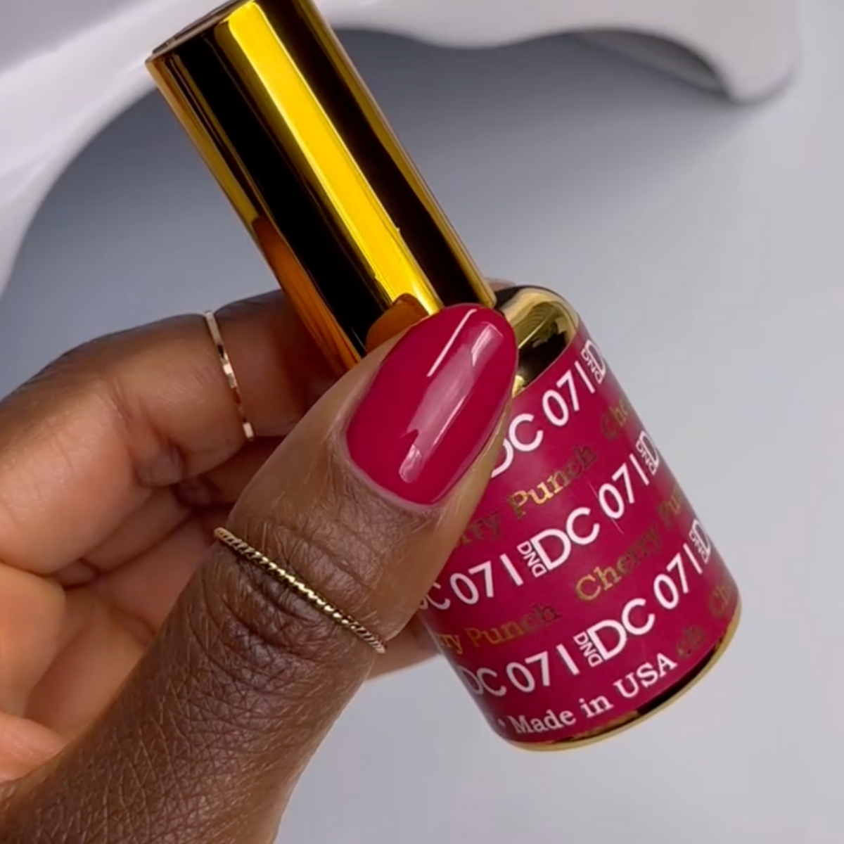 DC071 - Cherry Punch - GEL POLISH & MATCHING LACQUER