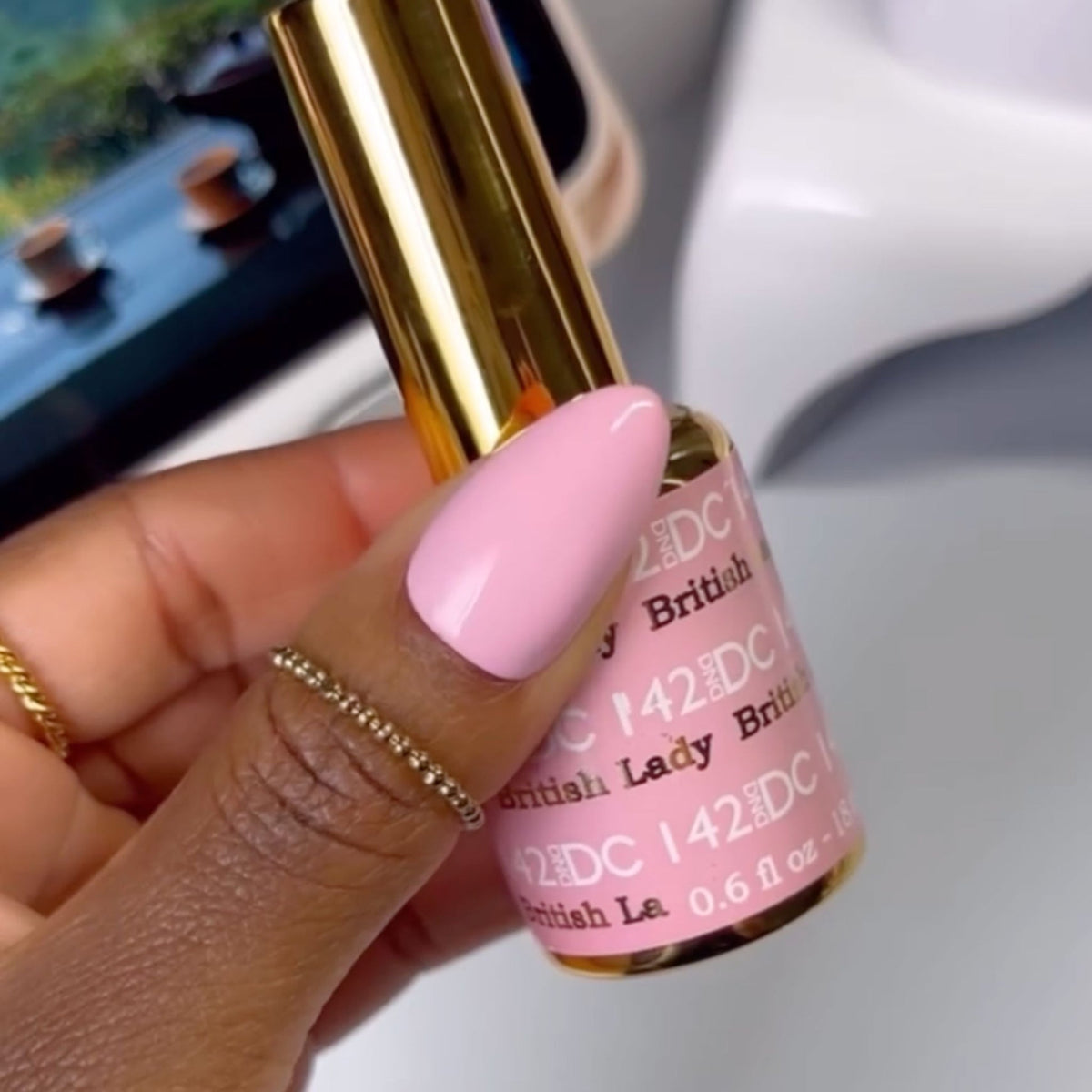DC142 - British Lady - GEL POLISH & MATCHING LACQUER