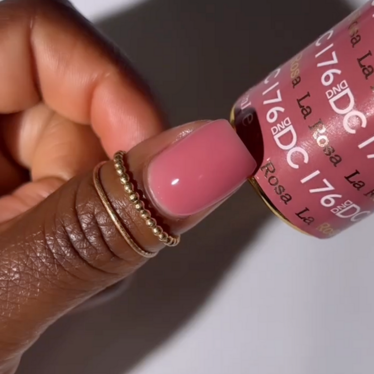 DC176 - La Rosa - GEL POLISH & MATCHING LACQUER