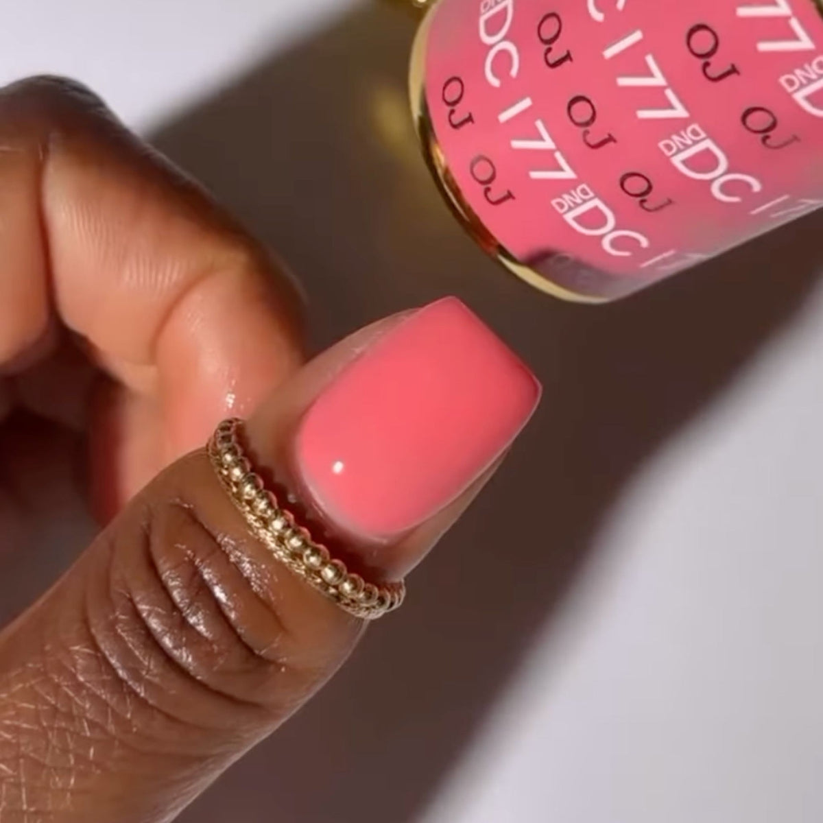 DC177 - OJ - GEL POLISH & MATCHING LACQUER