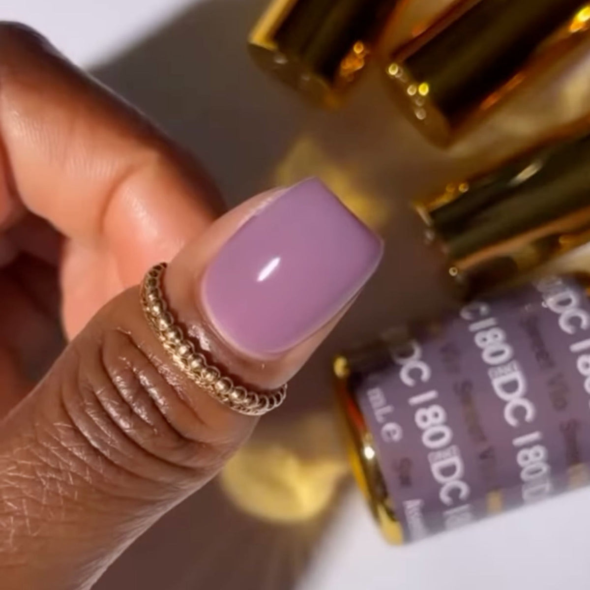 DC180 - Sweet Vio - GEL POLISH & MATCHING LACQUER