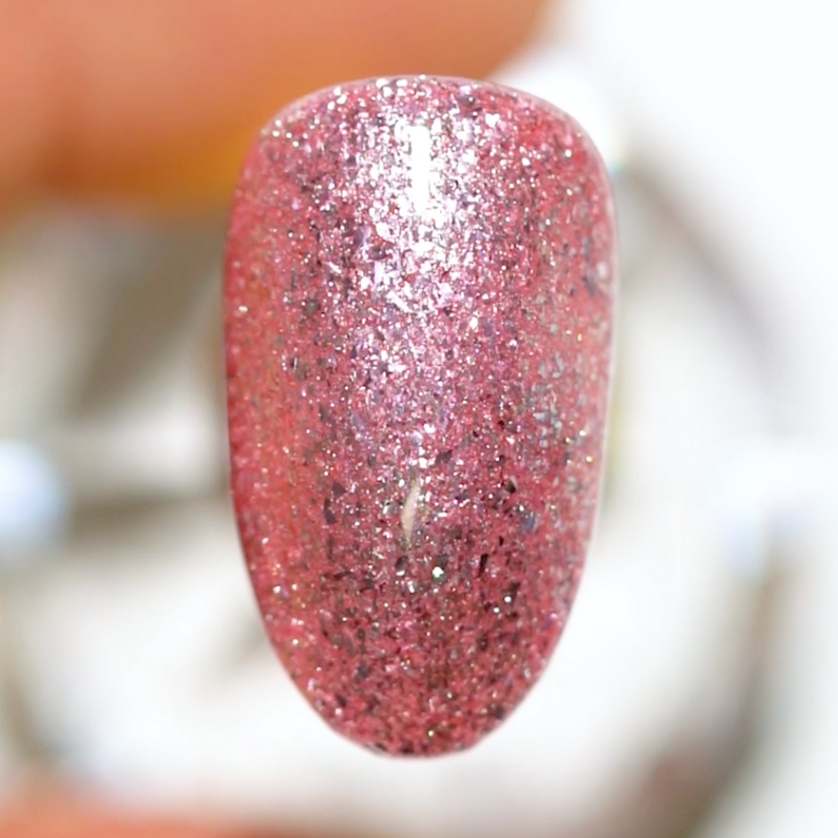 DC211 - Lighten - GEL POLISH & MATCHING LACQUER