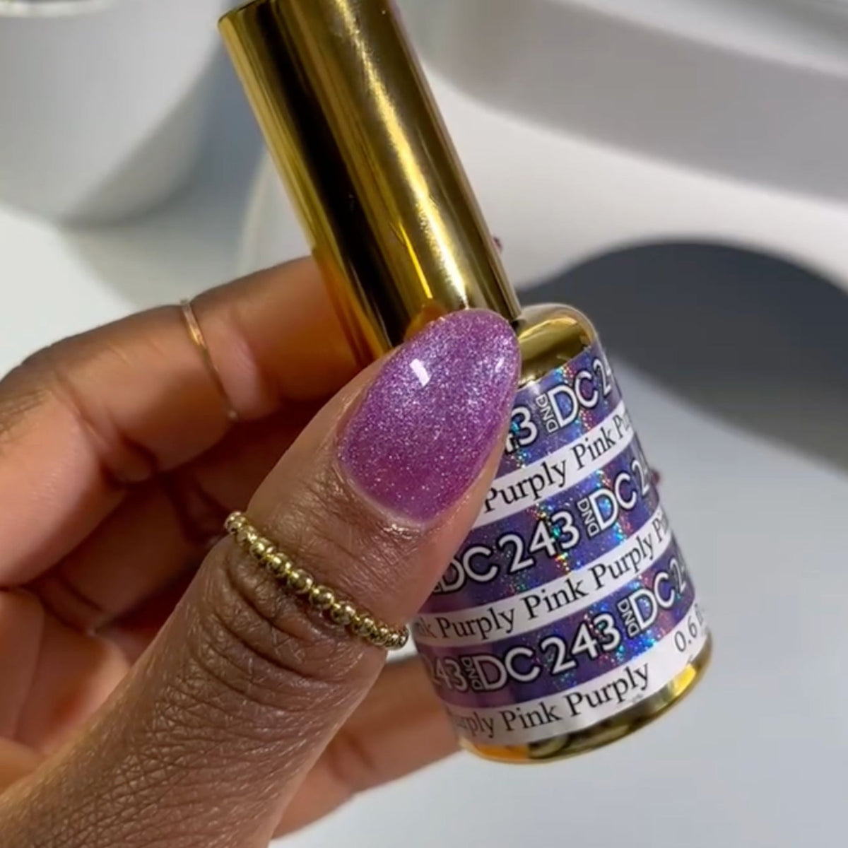 DC243 - Purply Pink - GEL POLISH & MATCHING LACQUER