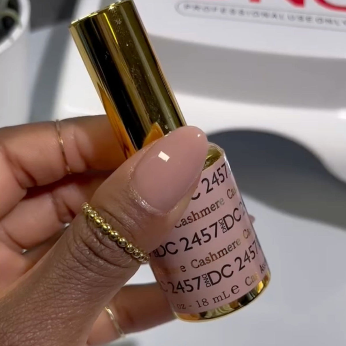 DC2457 - Cashmere #2457 - GEL POLISH & MATCHING LACQUER