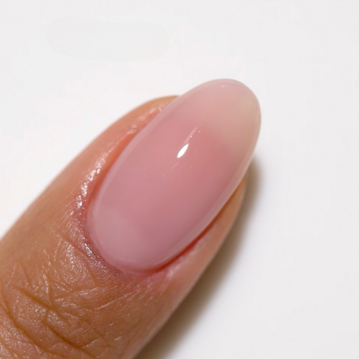 DC2468 - Bubblegum - GEL POLISH & MATCHING LACQUER