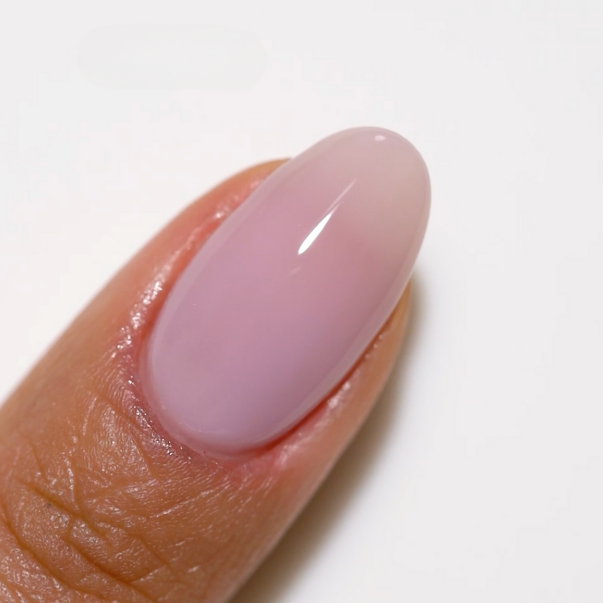 DC2471 - Lilac Clouds - GEL POLISH & MATCHING LACQUER