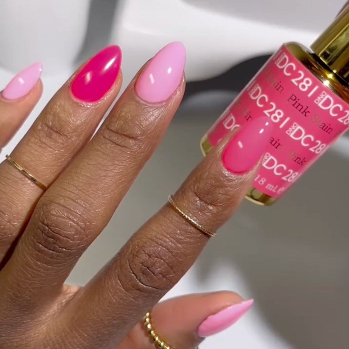 DC281 - Pink Stain - GEL POLISH & MATCHING LACQUER