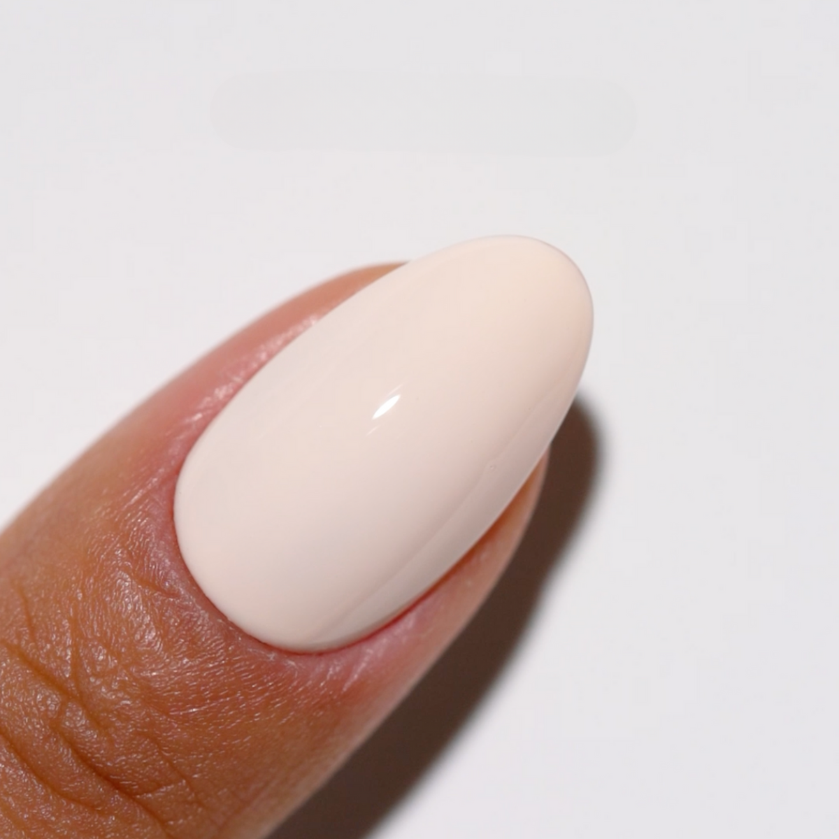 DC291 - Marshmallow Cloud - GEL POLISH & MATCHING LACQUER