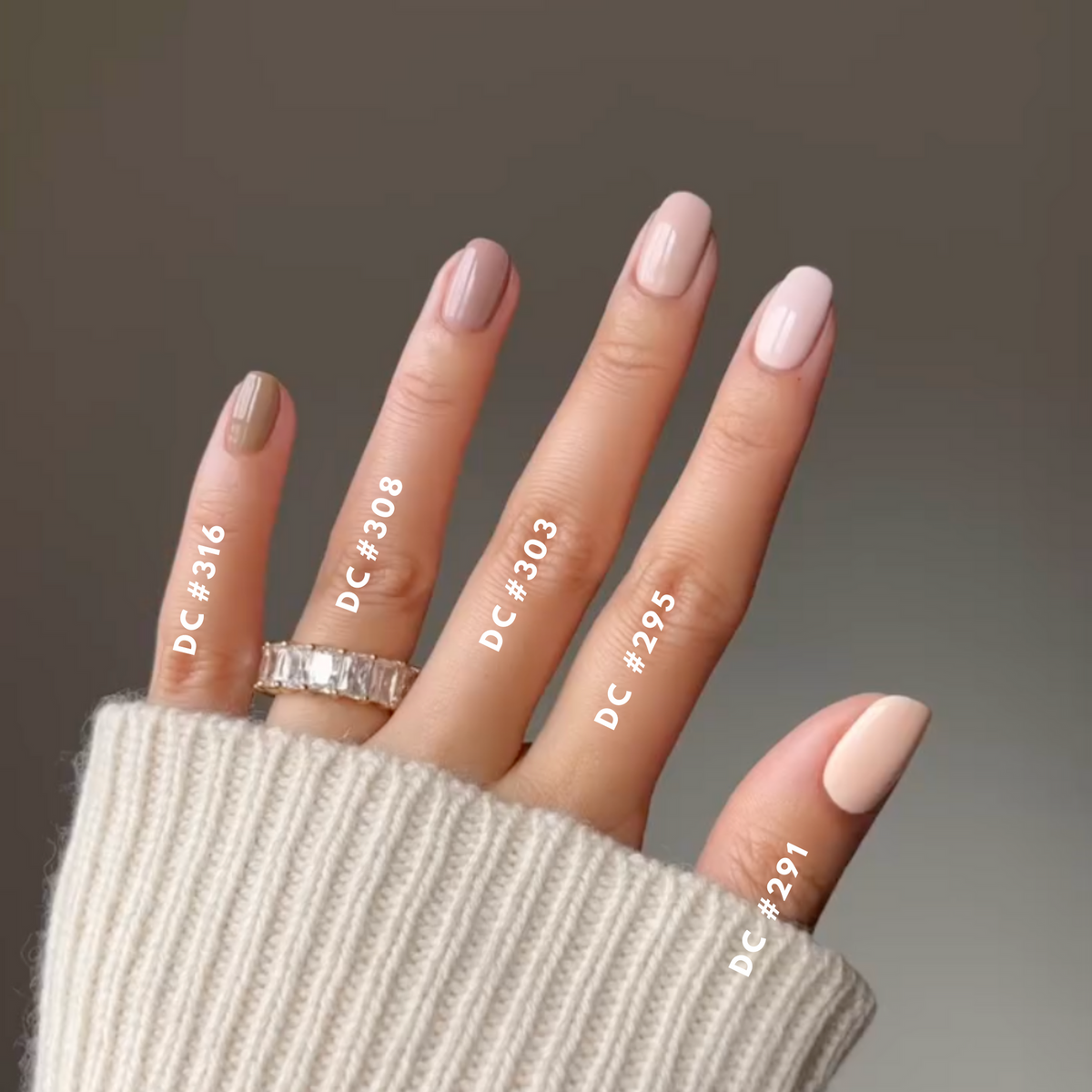DC303 - Essential - GEL POLISH & MATCHING LACQUER