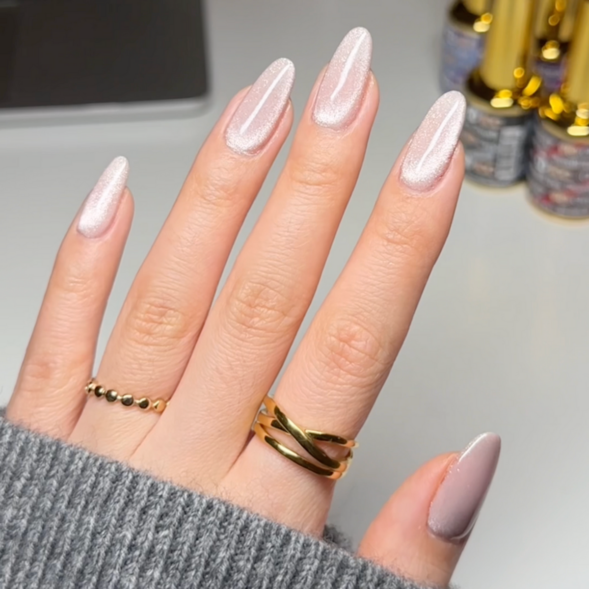 DC31 - Fossil Ice - GEL POLISH & MATCHING LACQUER