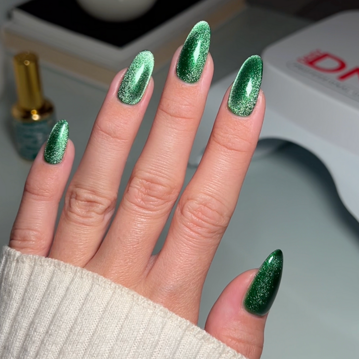 DC08 - Purrsian Purrfection - GEL POLISH & MATCHING LACQUER
