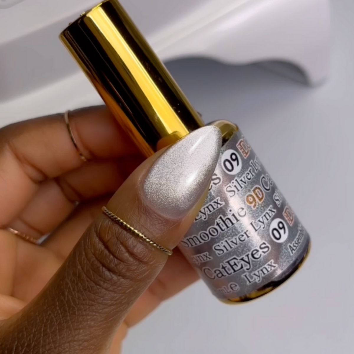 DC09 - Silver Lynx - GEL POLISH & MATCHING LACQUER