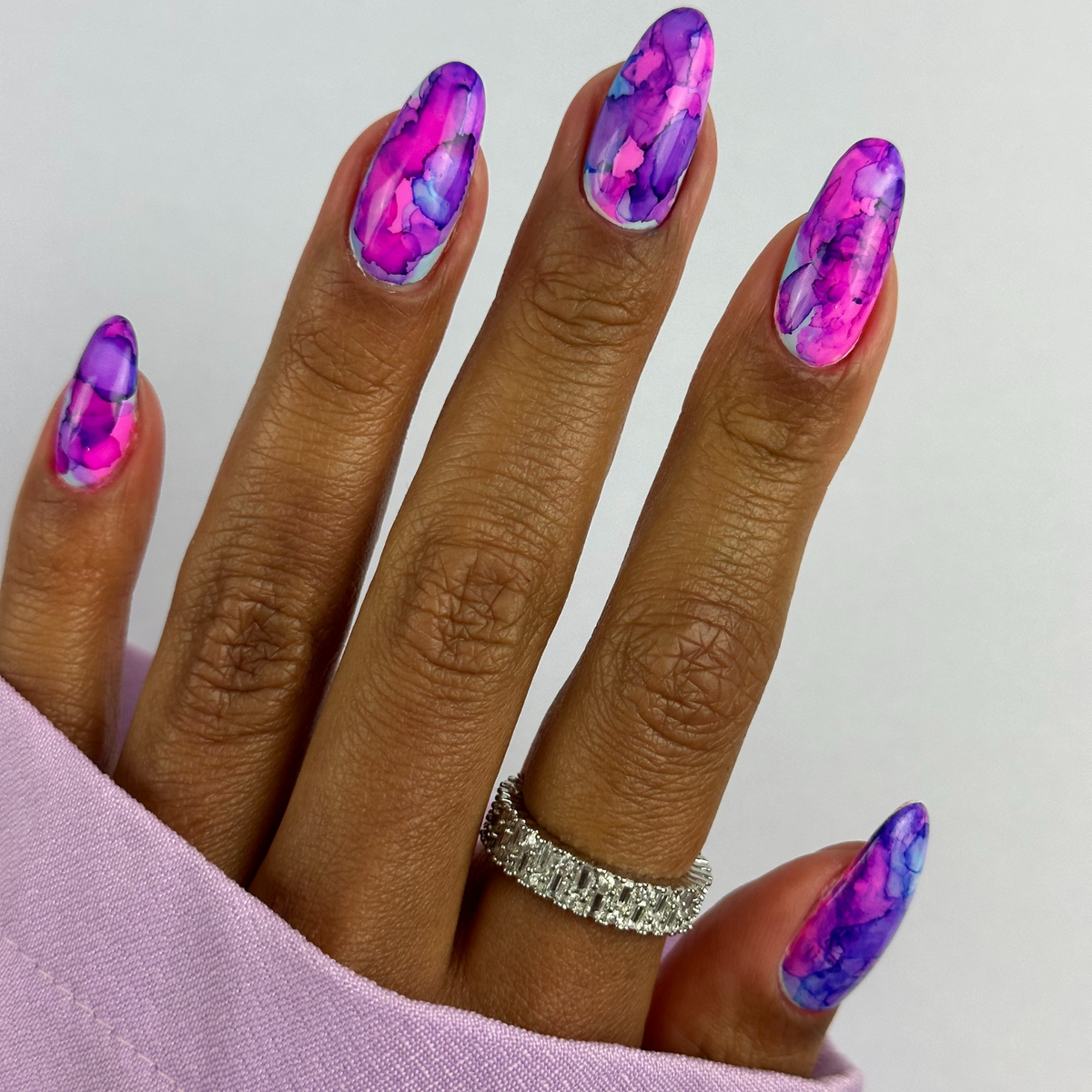 DC05 - Purple - GEL POLISH & MATCHING LACQUER
