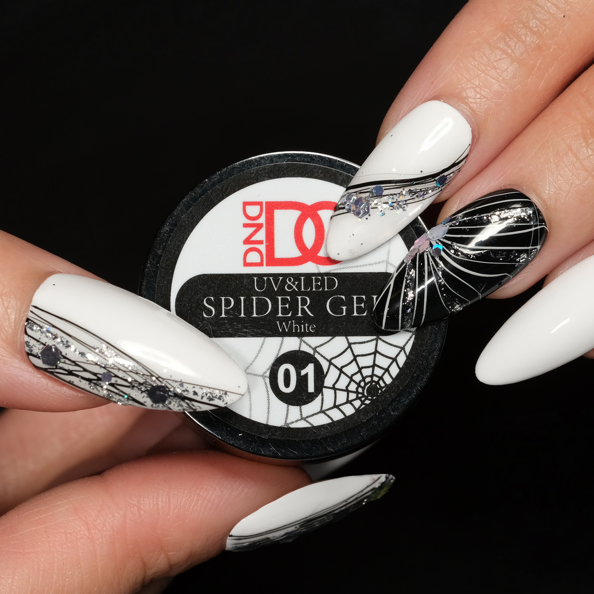 DC01 - White - GEL POLISH & MATCHING LACQUER