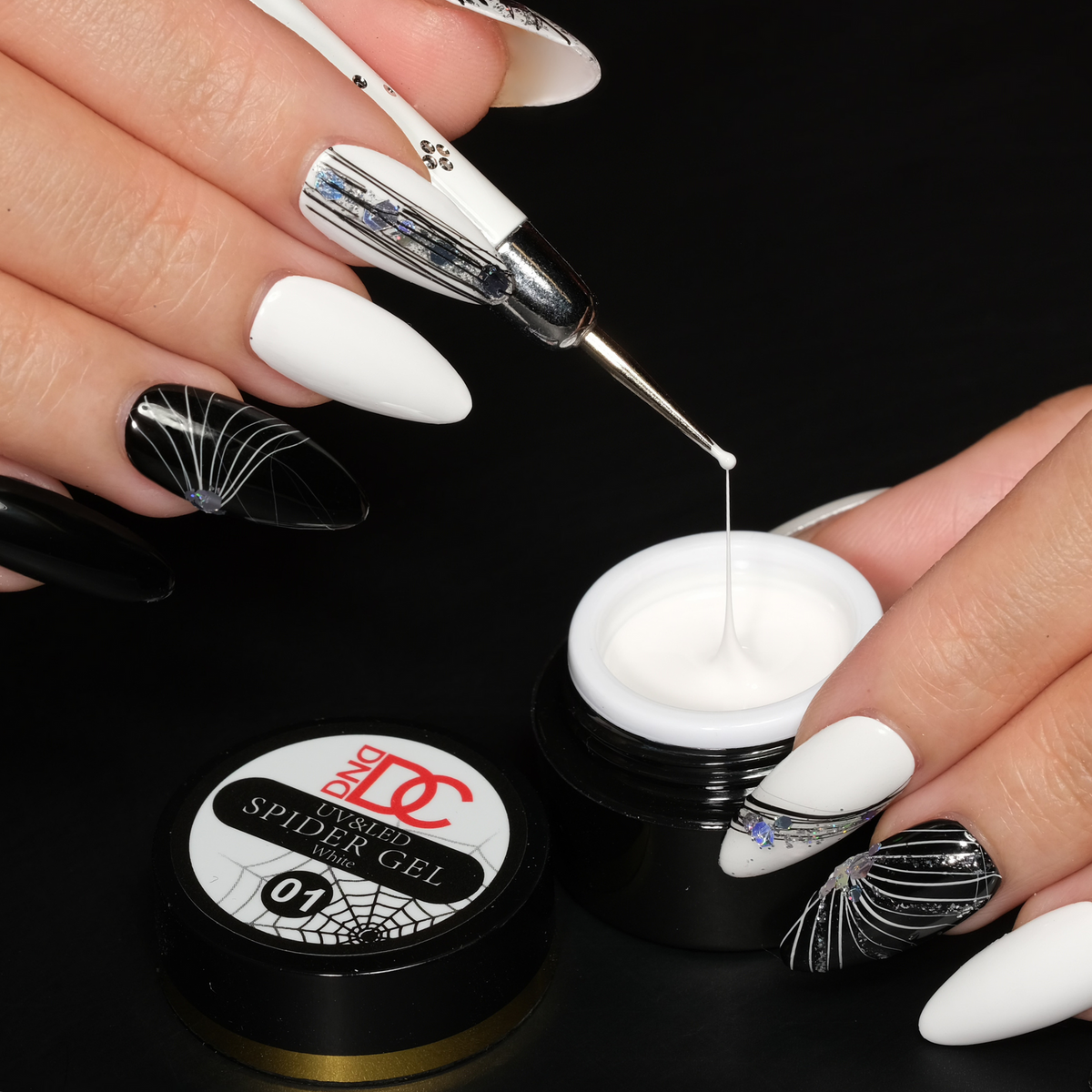 DC01 - White - GEL POLISH & MATCHING LACQUER