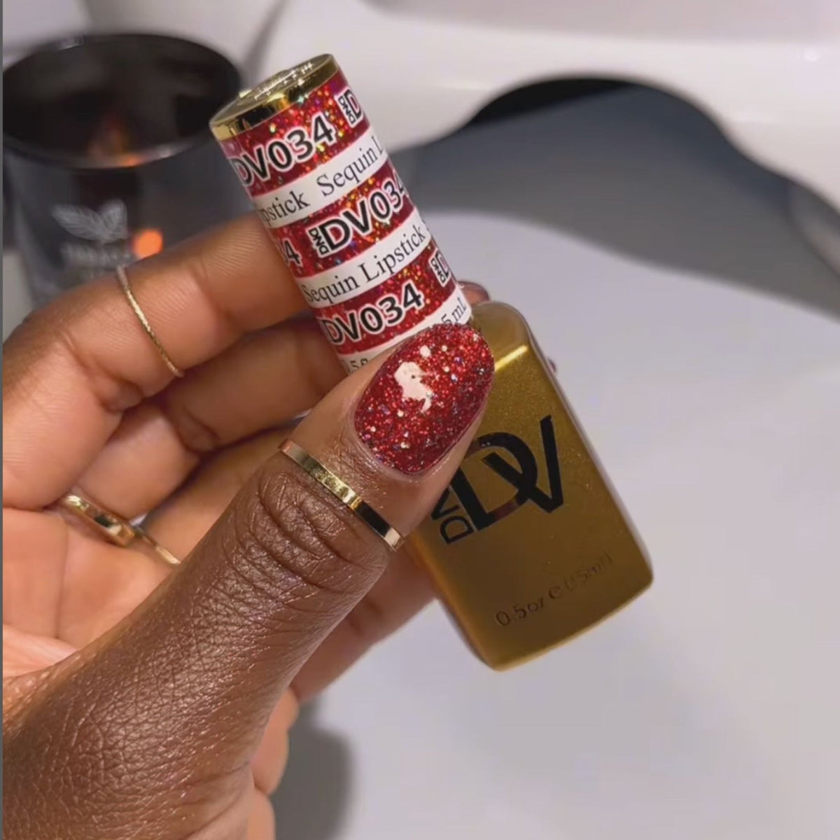DIVA034 - Sequin Lipstick DIVA - GEL POLISH & MATCHING LACQUER
