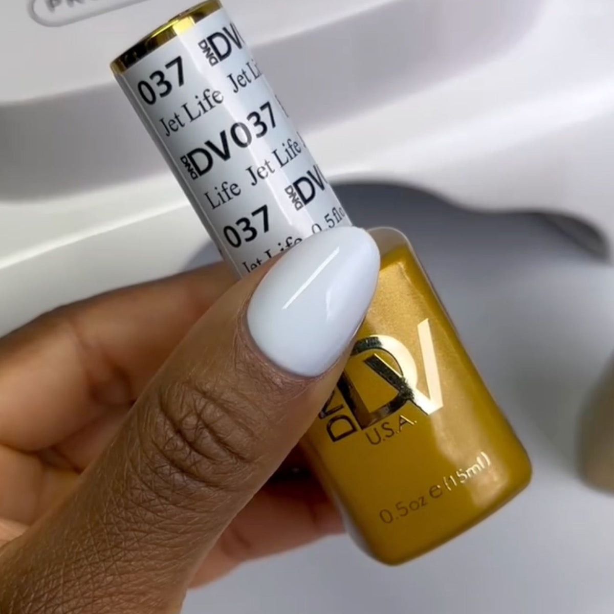 DIVA037 - Jet Life DIVA - GEL POLISH & MATCHING LACQUER