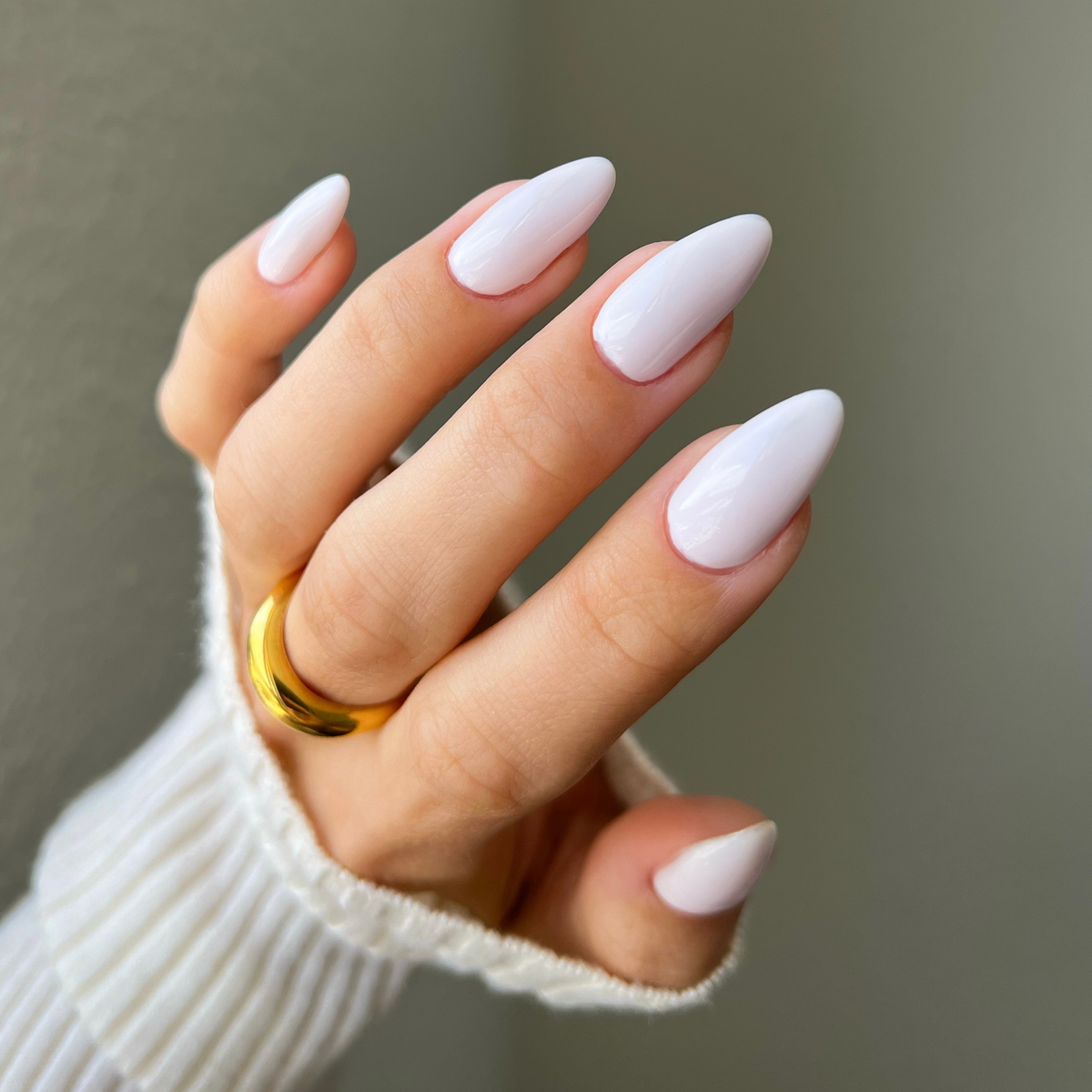 DIVA039 - Petal Haze DIVA - GEL POLISH & MATCHING LACQUER