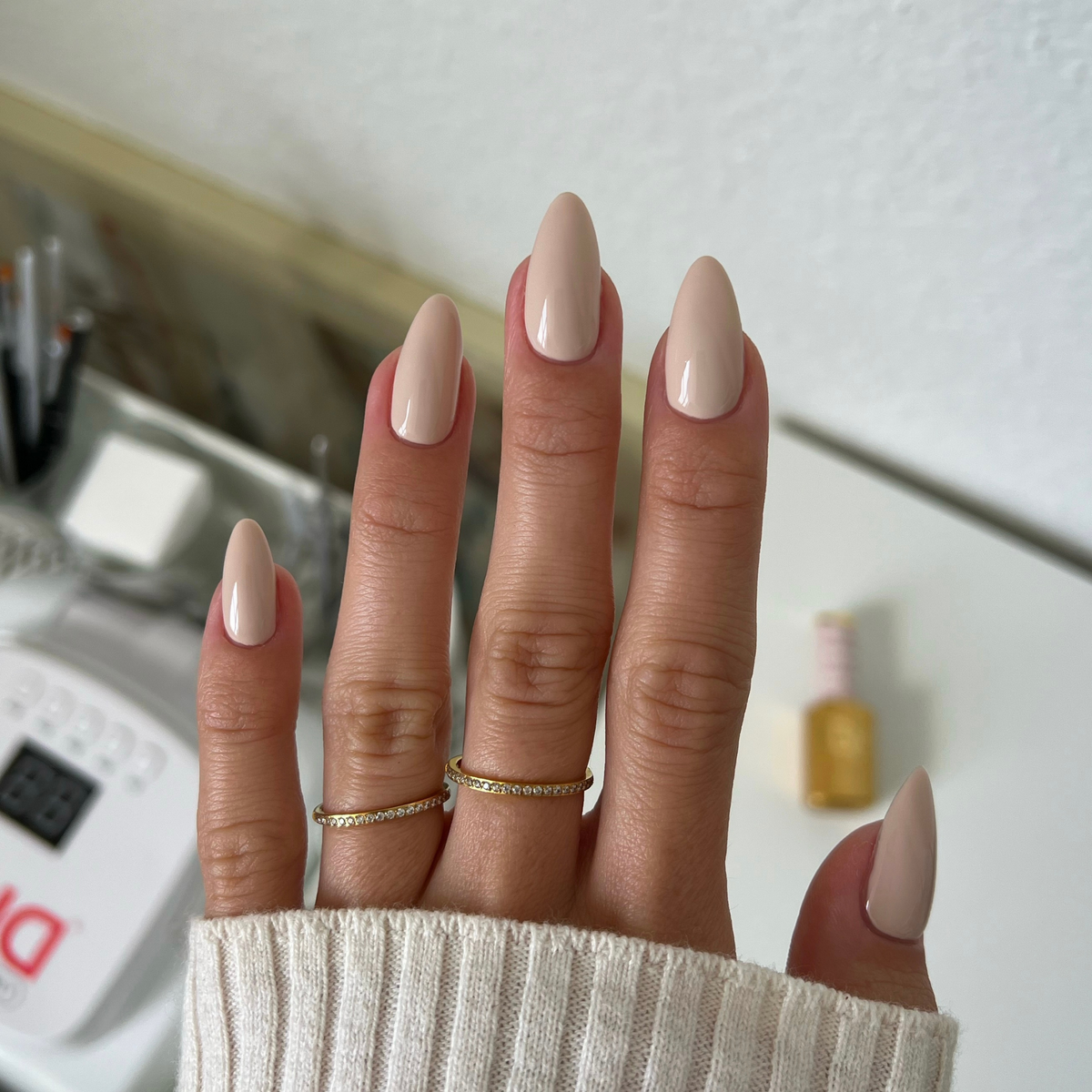 DIVA046 - Sandstorm DIVA - GEL POLISH & MATCHING LACQUER