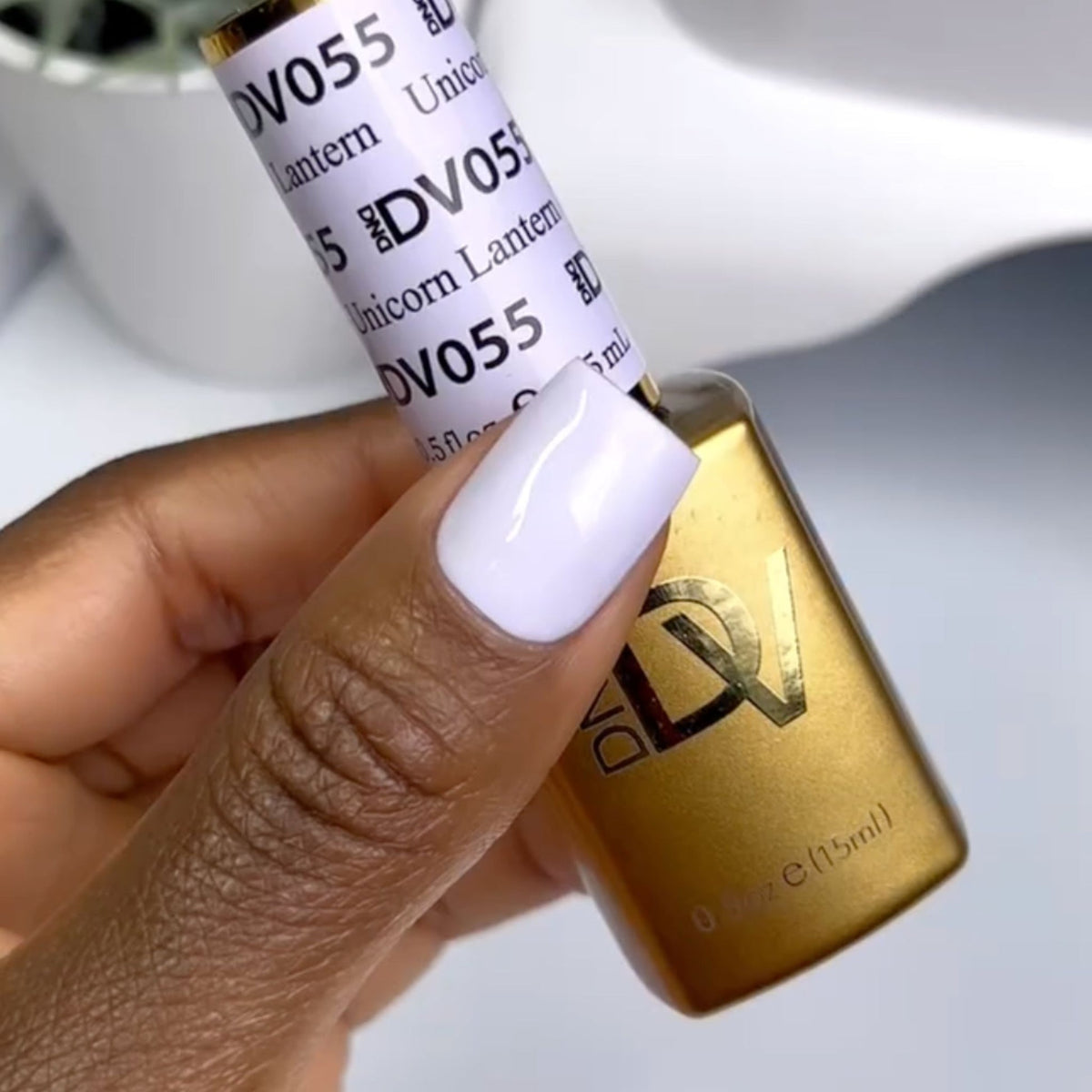 DIVA055 - Unicorn Lantern DIVA - GEL POLISH & MATCHING LACQUER