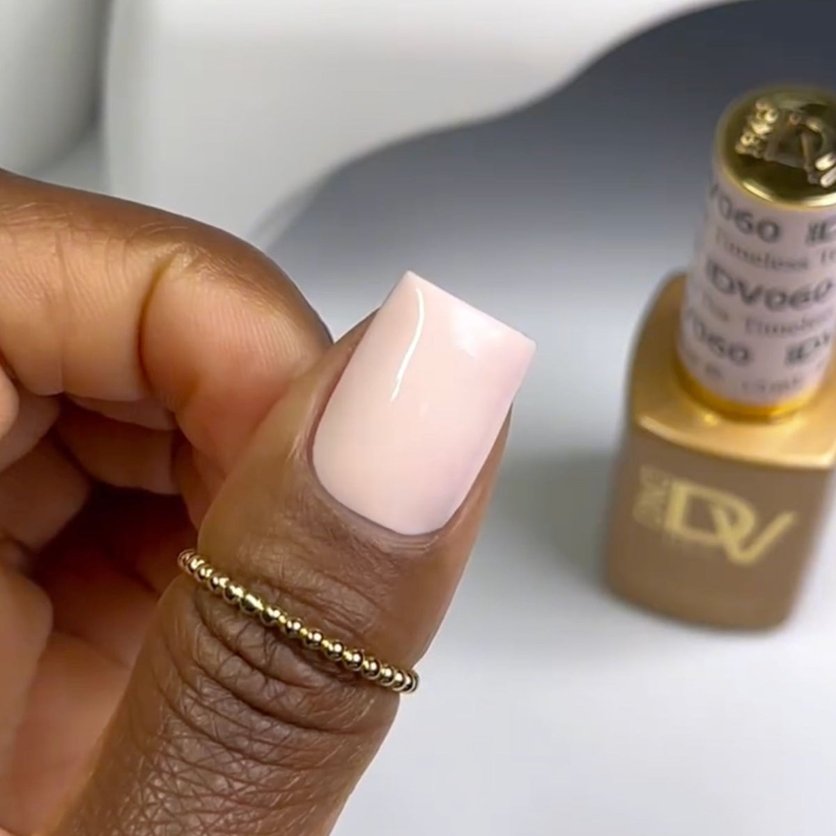 DIVA060 - Timeless Tea DIVA - GEL POLISH & MATCHING LACQUER