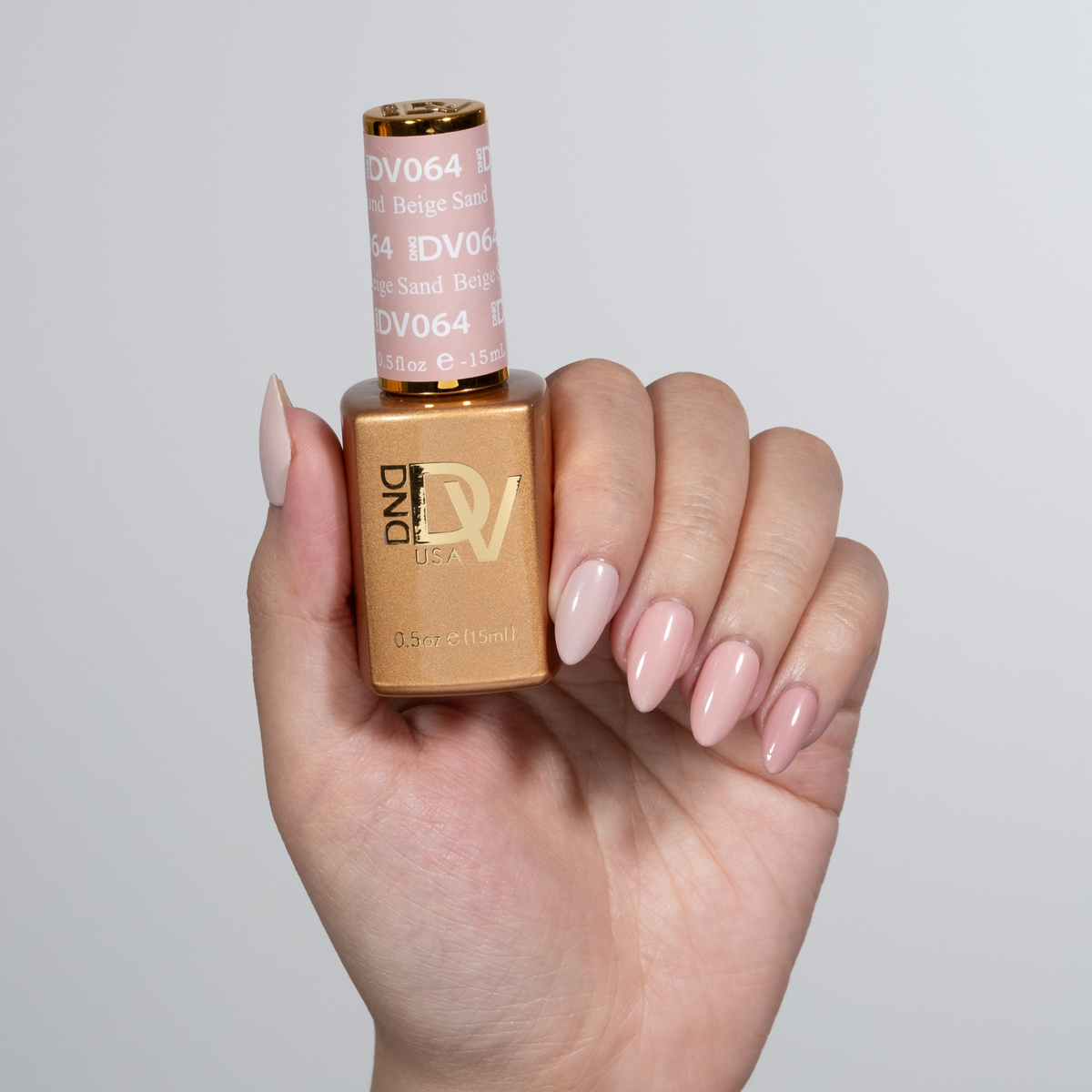 DIVA064 - Beige Sand DIVA - GEL POLISH & MATCHING LACQUER