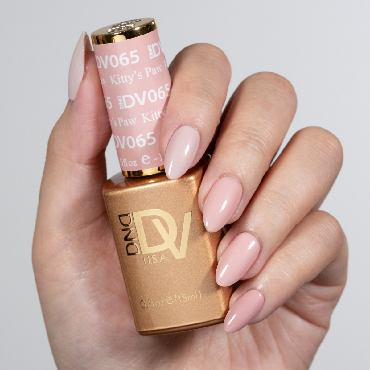 DIVA065 - Kitty’s Paw DIVA - GEL POLISH & MATCHING LACQUER