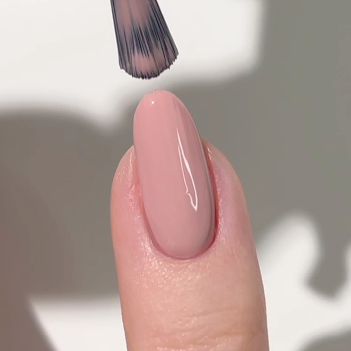 DIVA068 - Mauve Nude DIVA - GEL POLISH & MATCHING LACQUER