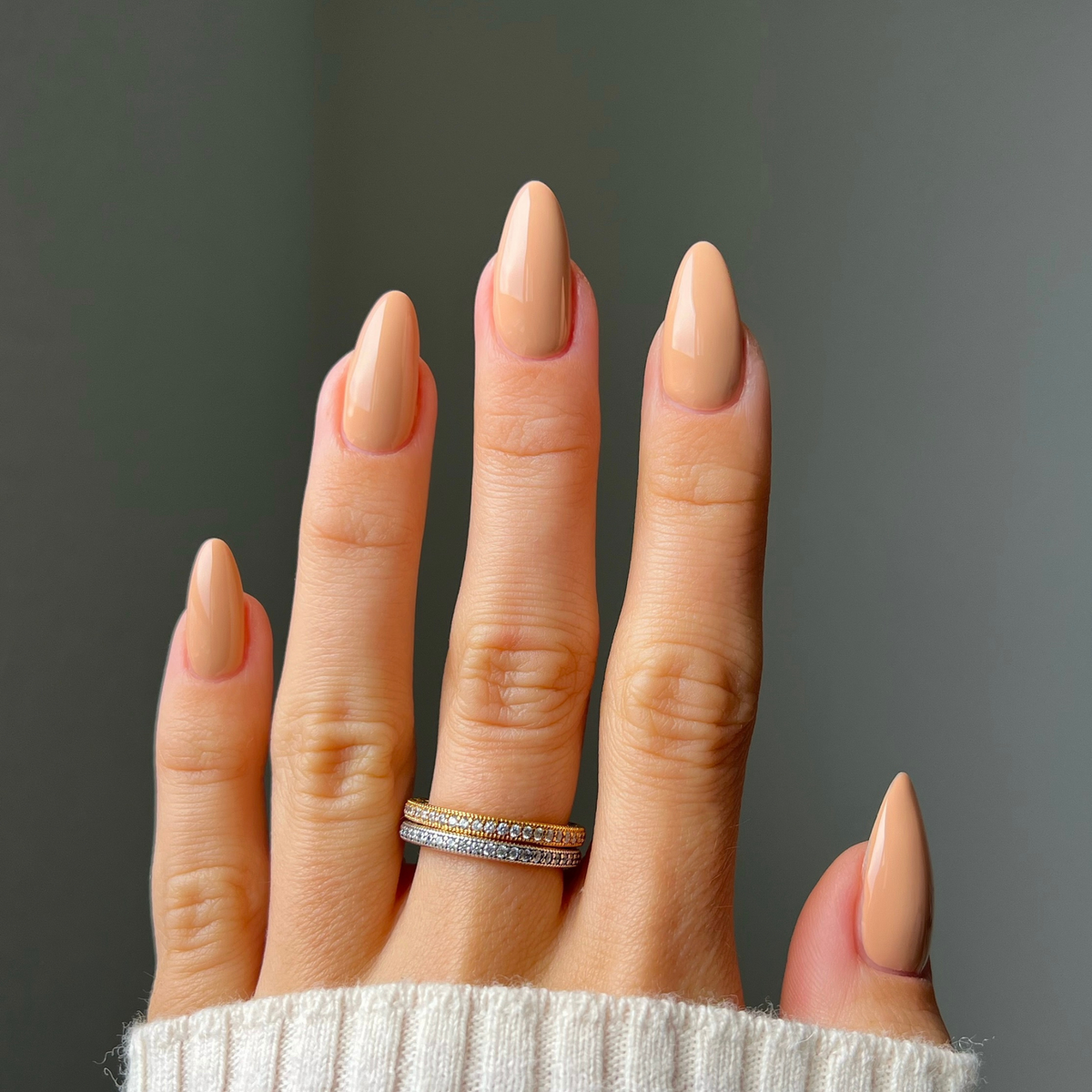 DIVA072 - Chai Latte DIVA - GEL POLISH & MATCHING LACQUER