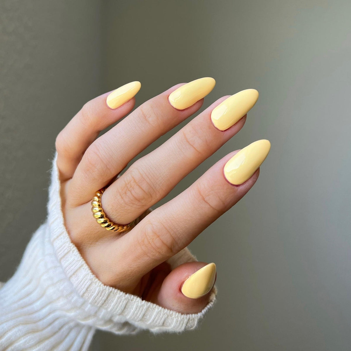 DIVA084 - Dandelion DIVA - GEL POLISH & MATCHING LACQUER