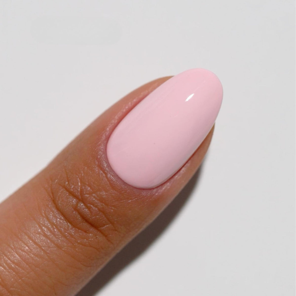 DIVA098 - Wanna Kiss? DIVA - GEL POLISH & MATCHING LACQUER