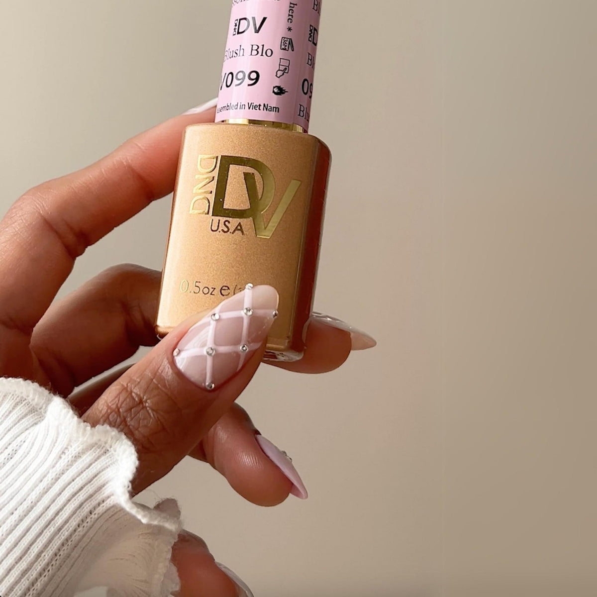 DIVA099 - Blush Blossom DIVA - GEL POLISH & MATCHING LACQUER