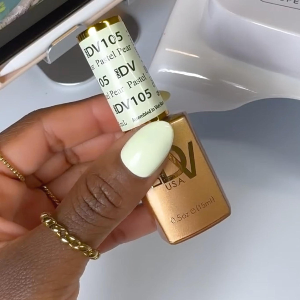 DIVA105 - Pastel Pear DIVA - GEL POLISH & MATCHING LACQUER