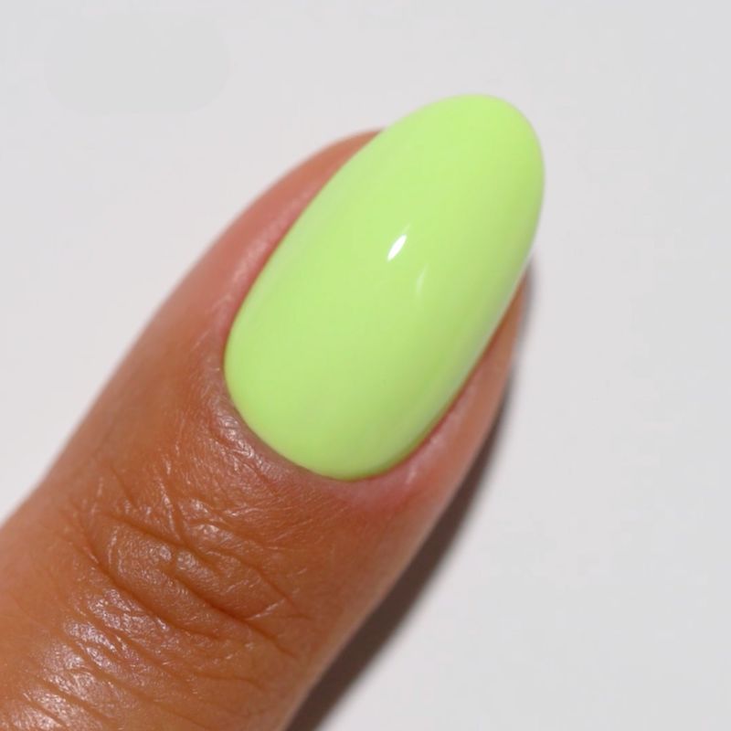 DIVA118 - Pale Kiwi DIVA - GEL POLISH & MATCHING LACQUER