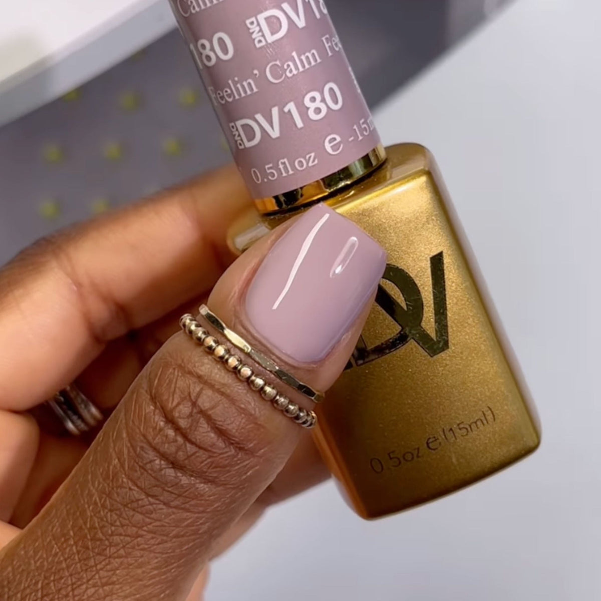 DIVA180 - Feelin’ Calm DIVA - GEL POLISH & MATCHING LACQUER