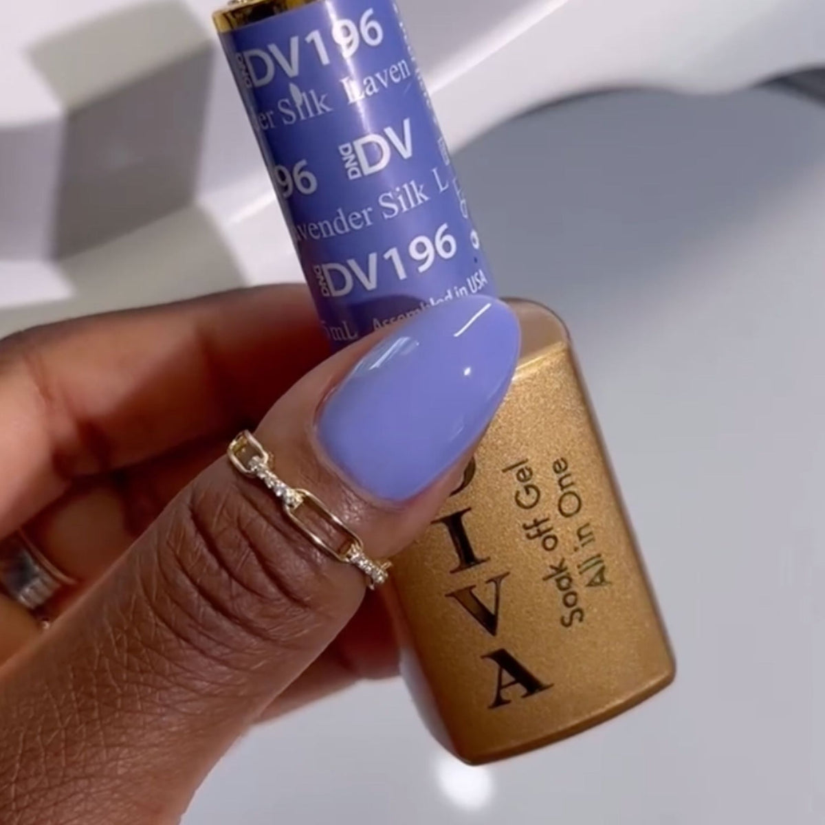 DIVA196 - Lavender Silk DIVA - GEL POLISH & MATCHING LACQUER