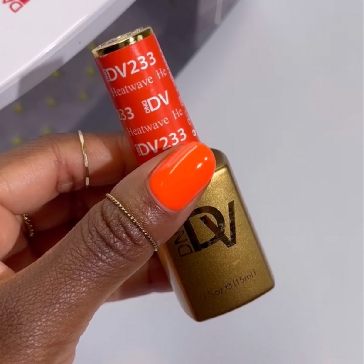 DIVA233 - Heatwave DIVA - GEL POLISH & MATCHING LACQUER