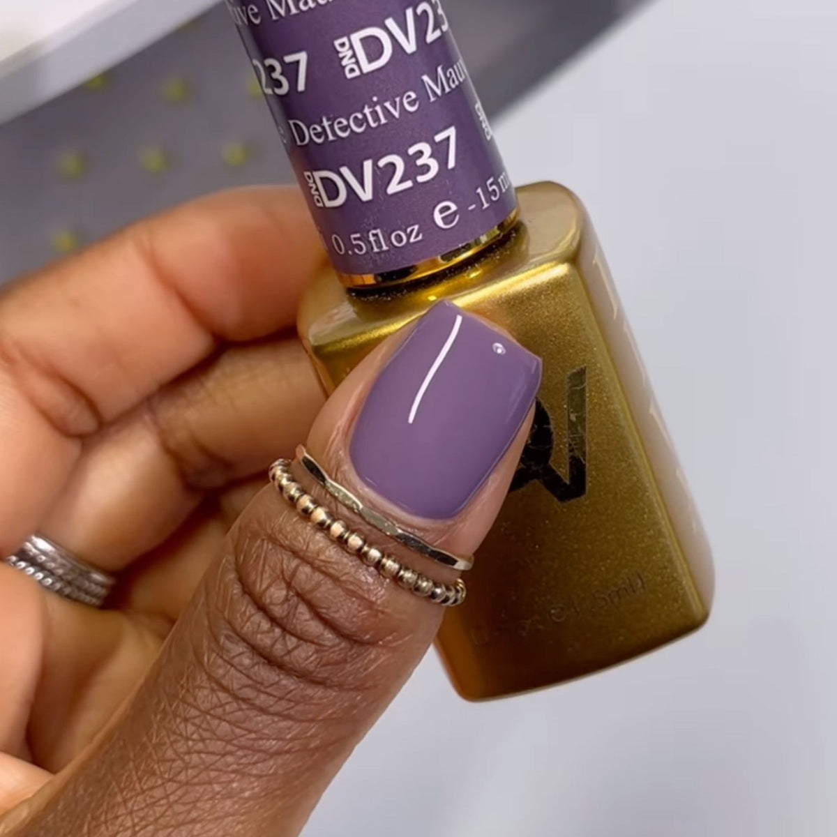 DIVA237 - Detective Mauve DIVA - GEL POLISH & MATCHING LACQUER