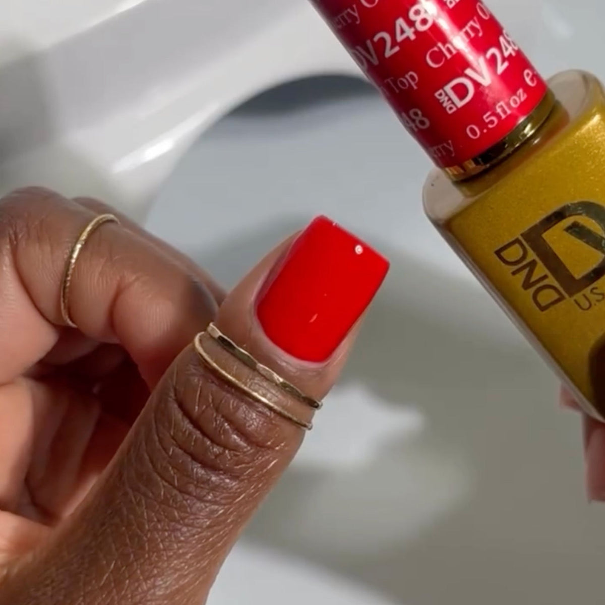 DIVA248 - Cherry On Top DIVA - GEL POLISH & MATCHING LACQUER