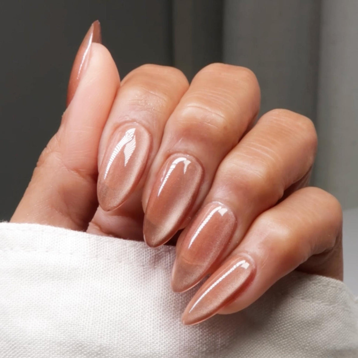 DIVA07 - Tiger Eyes - GEL POLISH & MATCHING LACQUER